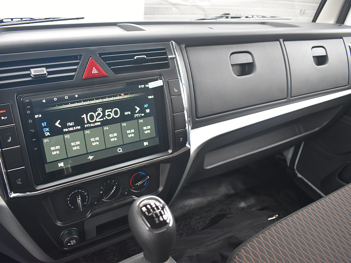 Тентованный фургон DongFeng Z55L